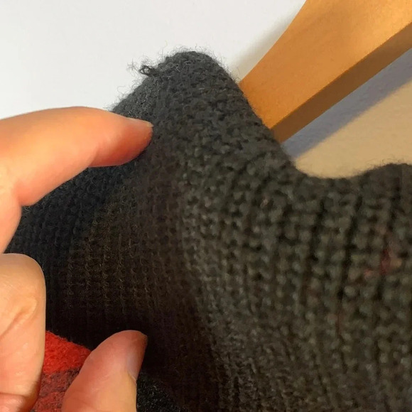 Rachel Zoe size large NWT red black Buffalo plaid gingham pullover sweater zip - Picture 6 of 8